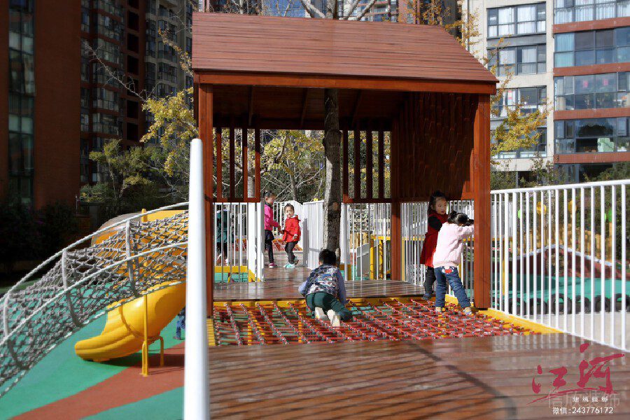 幼兒園實(shí)木木屋戶外設(shè)施設(shè)計(jì)