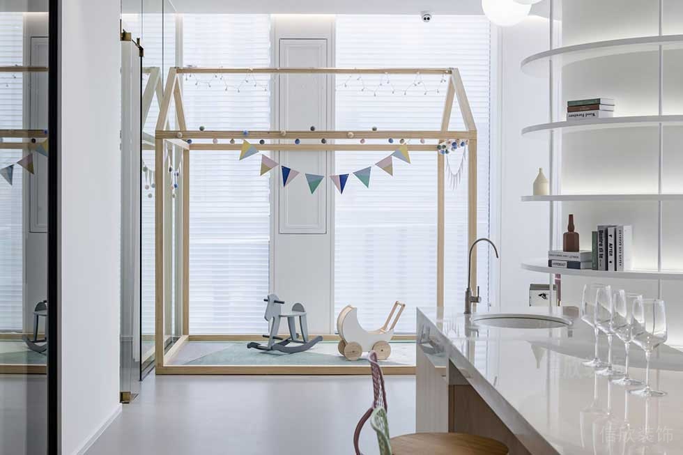 尖屋頂框架造型游樂區