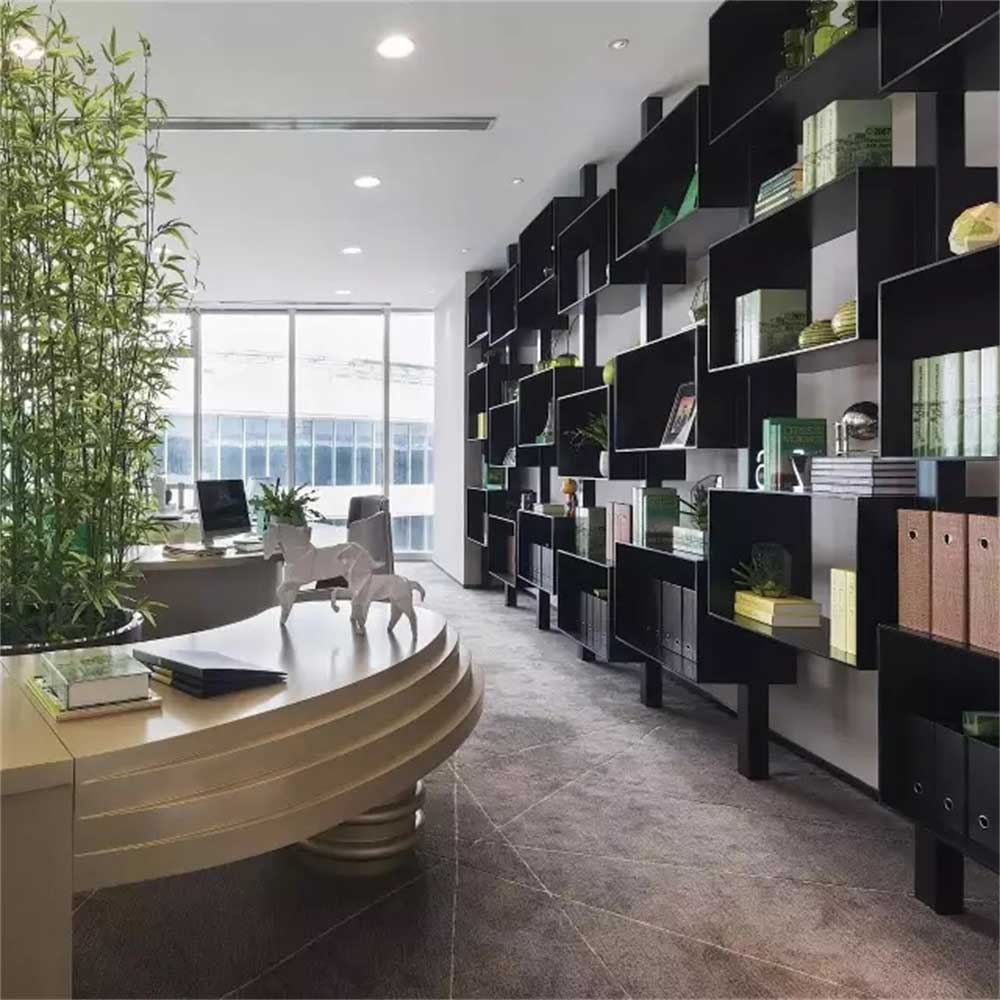 深圳福田國通大廈現(xiàn)代風格辦公室裝修設計案例辦公區(qū)裝飾書架