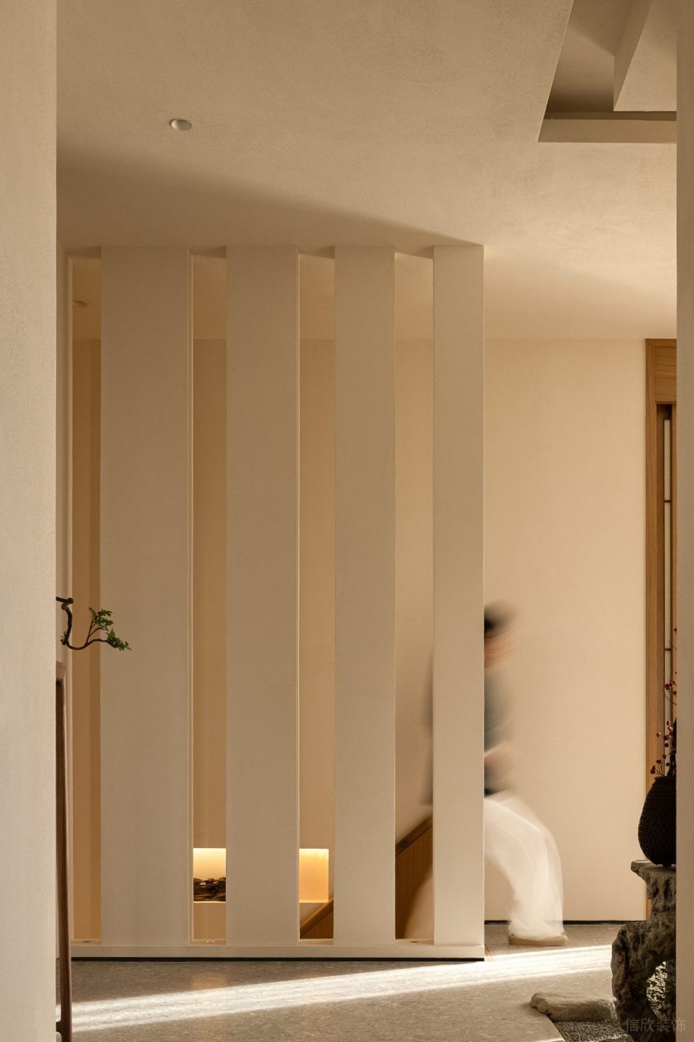 日式原木風(fēng)茶室鏤空隔斷裝修設(shè)計(jì)