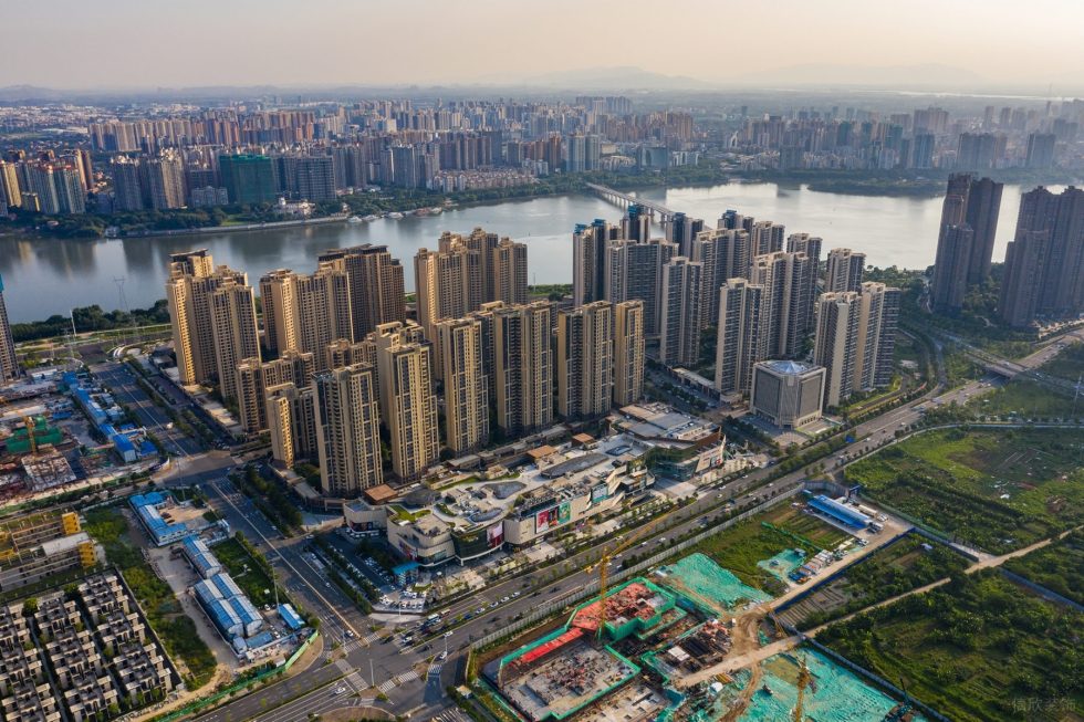 深圳市福田區(qū)蓮花商業(yè)綜合體裝修設(shè)計實(shí)景效果圖-街景視角二