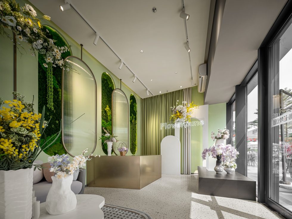 深圳市南山中心區(qū)現(xiàn)代風花店裝修設計實景效果圖-前臺