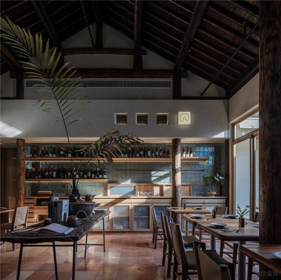 新中式田園風(fēng)西餐廳原木色酒水區(qū)裝修設(shè)計(jì)